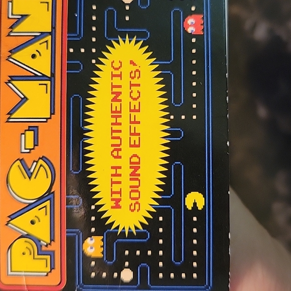 Pac Man Red Ghost Blinky 5" Plush Toy with Sound by Paladone - NWT - Picture 4 of 6